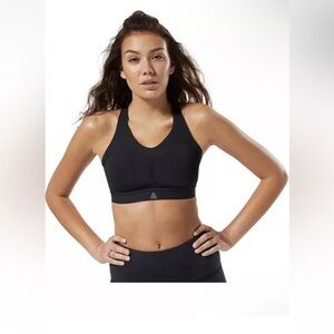 reebok Puremove sports bra Size S